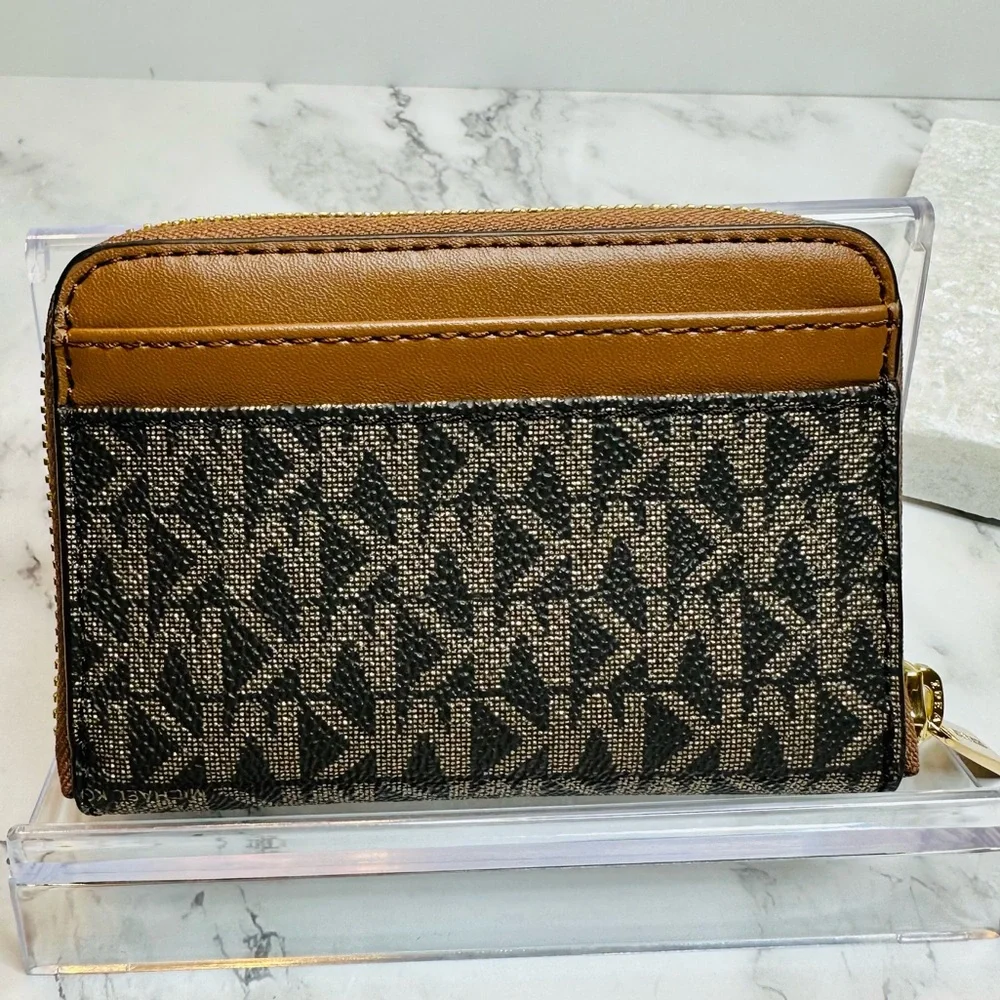 Michael Kors person michael photos